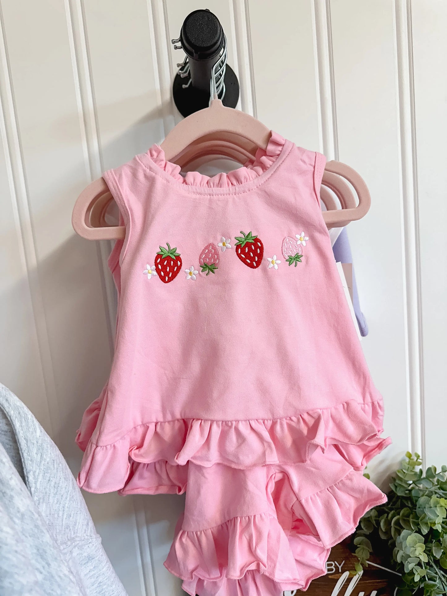 Bow Back Ruffle Short Set - Embroidered Strawberries